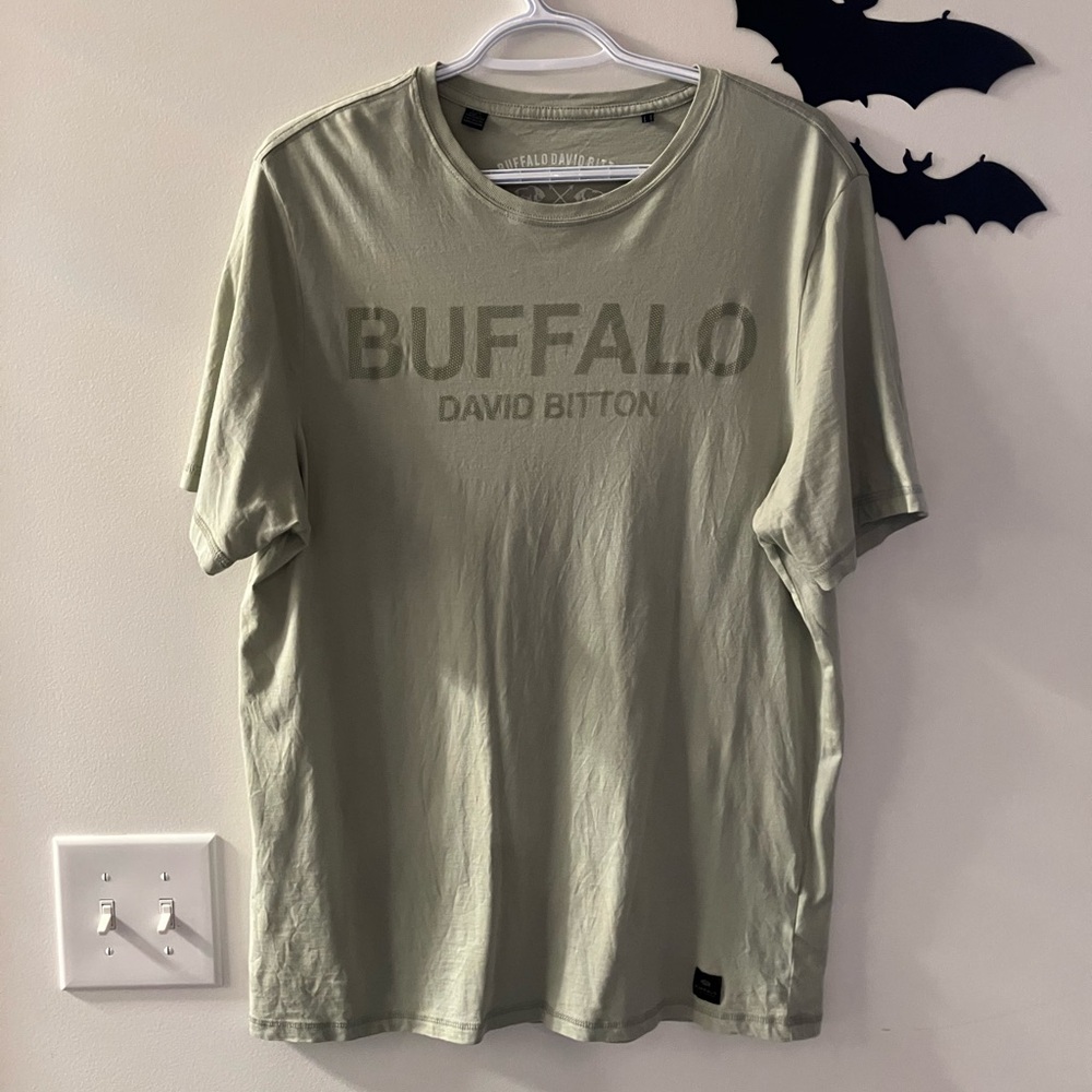 Buffalo David Bitton Men’s T Shirt Size Large